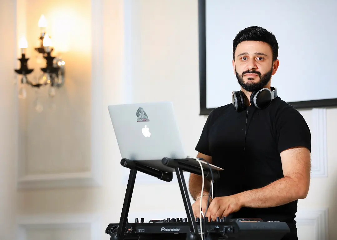 Ad Günləri və Uşaq Şənlikləri üçün DJ Xidməti