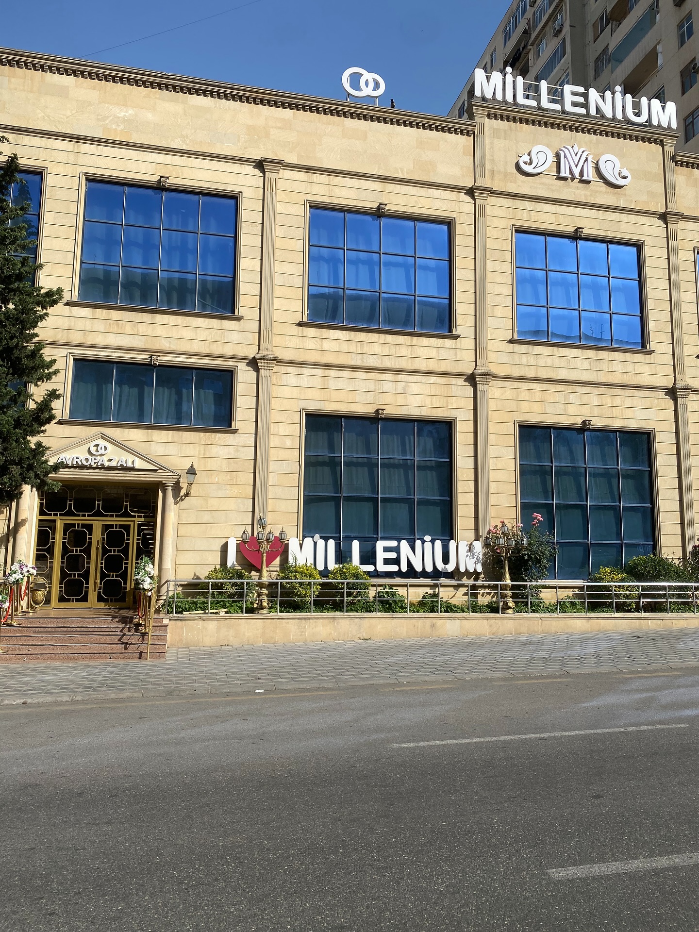 Millenium Şadlıq Sarayı
