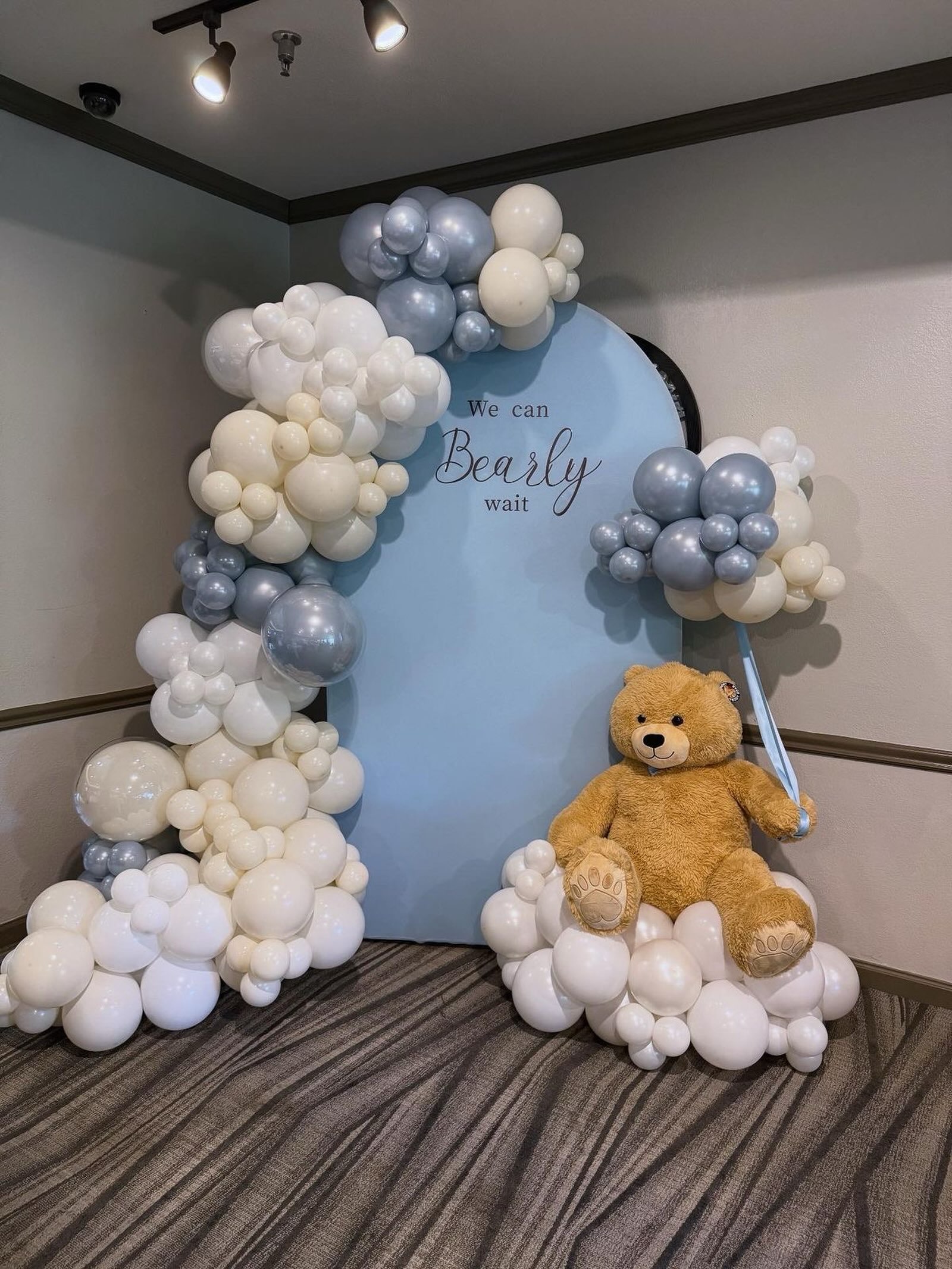Helium Şarlar və Hədiyyə Qutuları