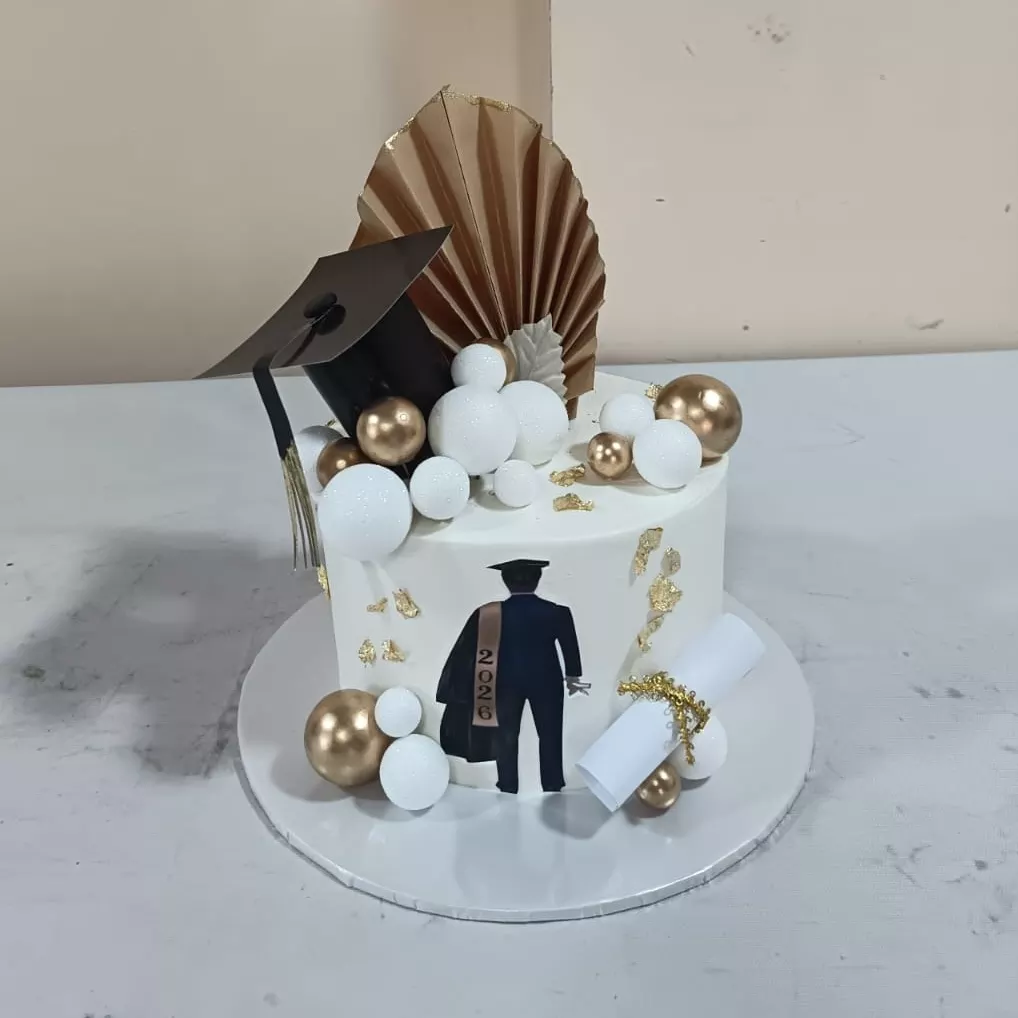 Məzuniyyət və Məktəb Tortları