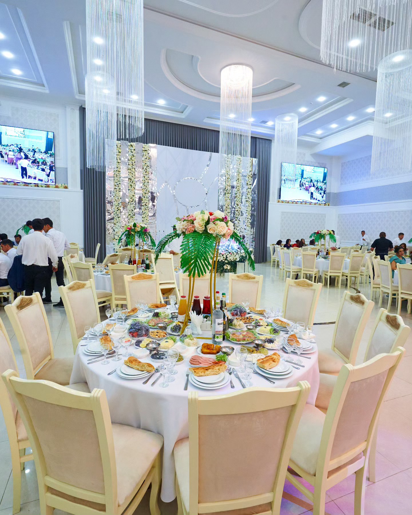 Oazis Hall