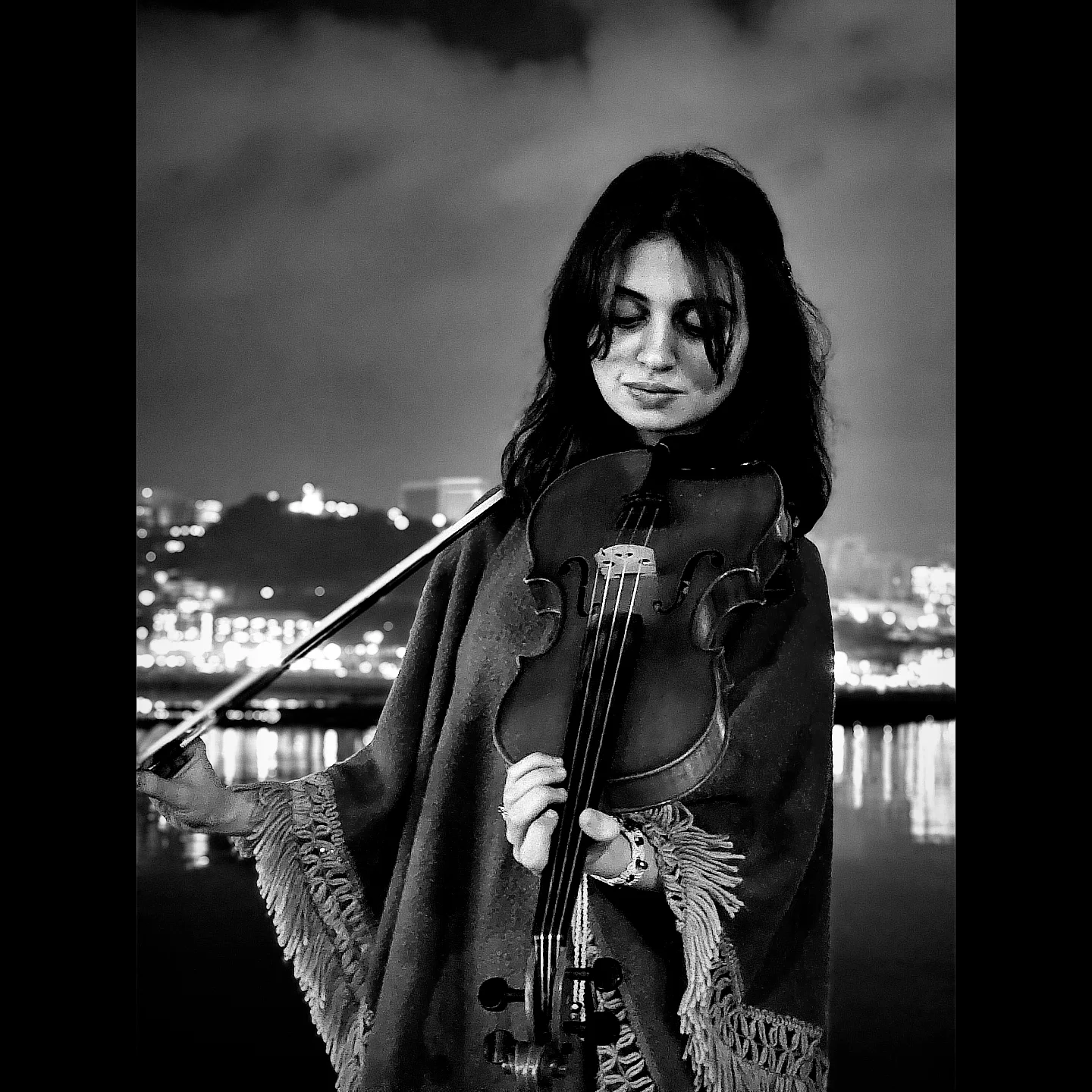 İzabella Violinist