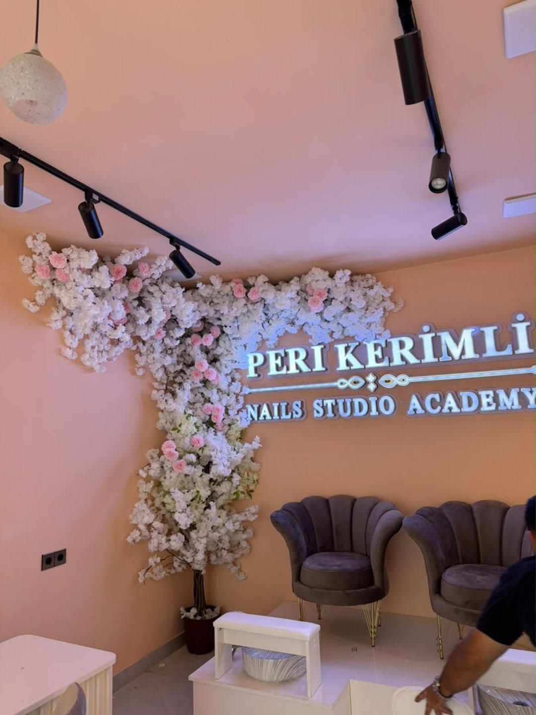 Məkan və Salon Açılış Dekorasiyası