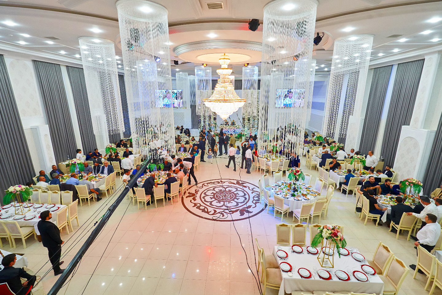 Toy Məclisləri Üçün Şadlıq Zalı