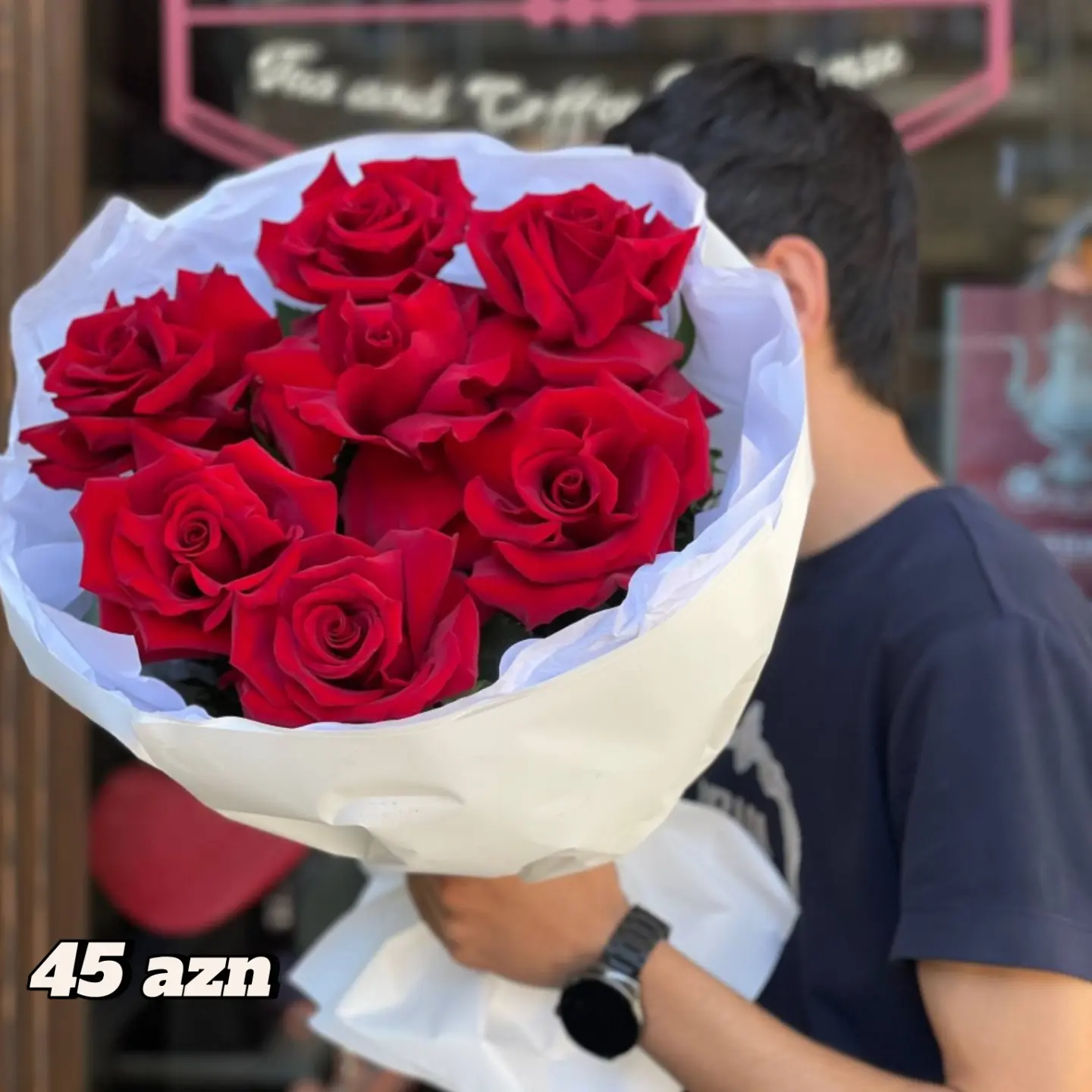 Məktəb və Müəllim Günü üçün Buketlər
