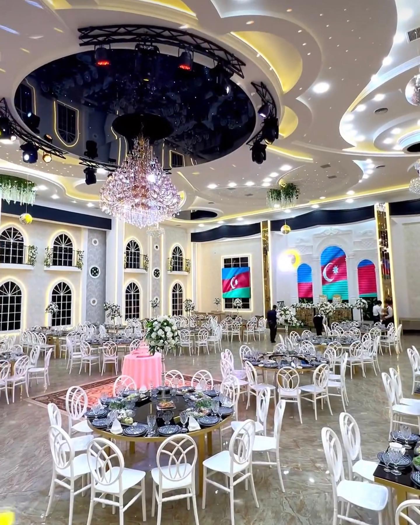 Firavan Saray