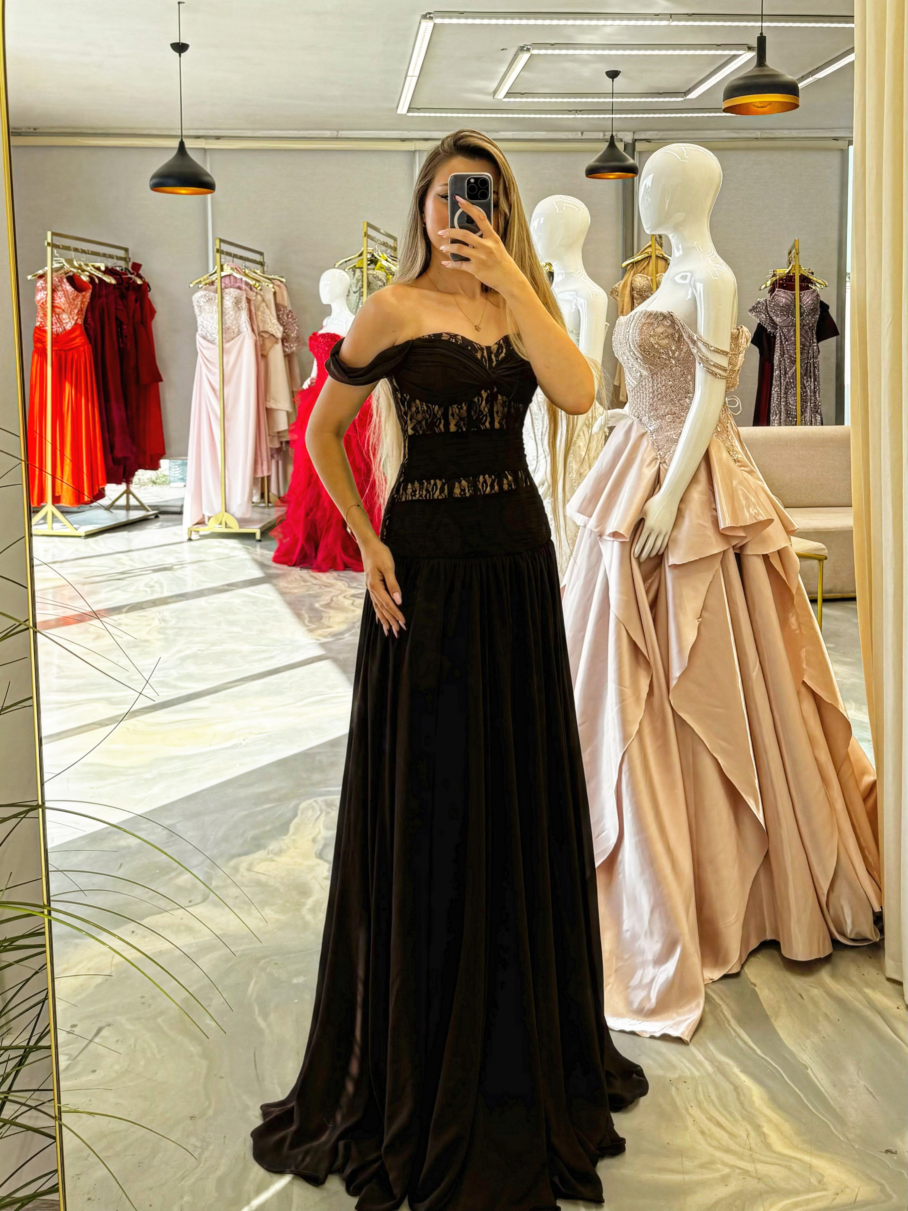 Sorelle Couture
