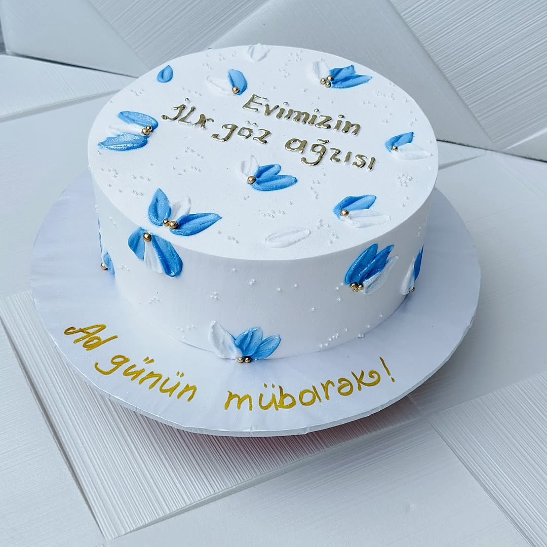 Ad Günü və Təbrik Tortları