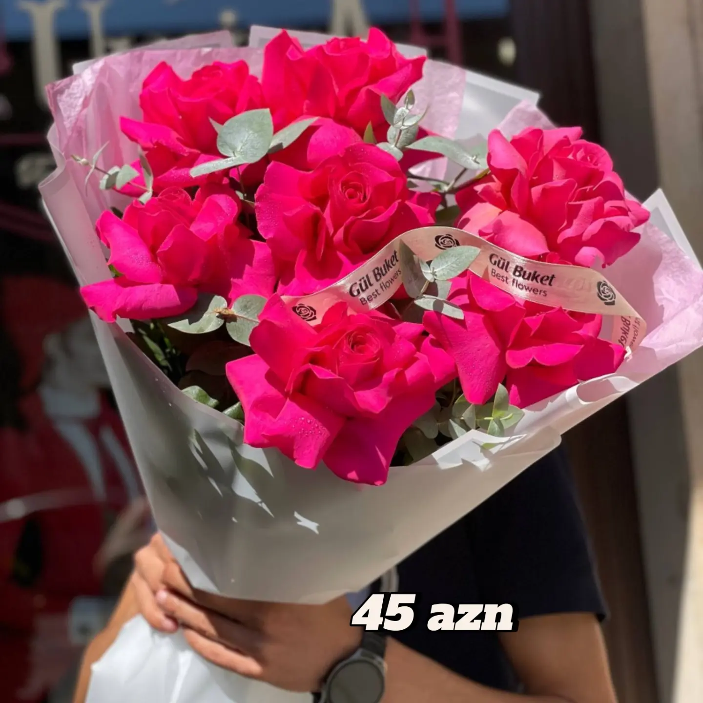 Məktəb və Müəllim Günü üçün Buketlər