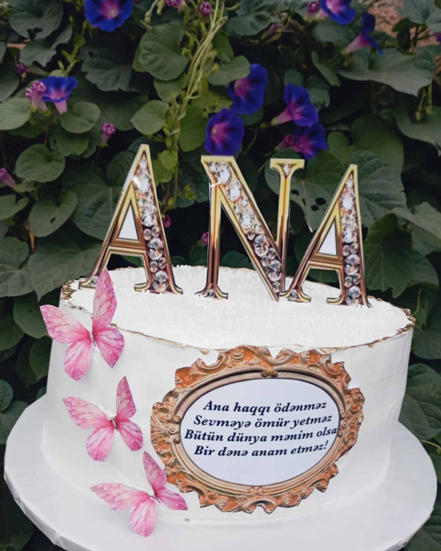 Cake House İlahə