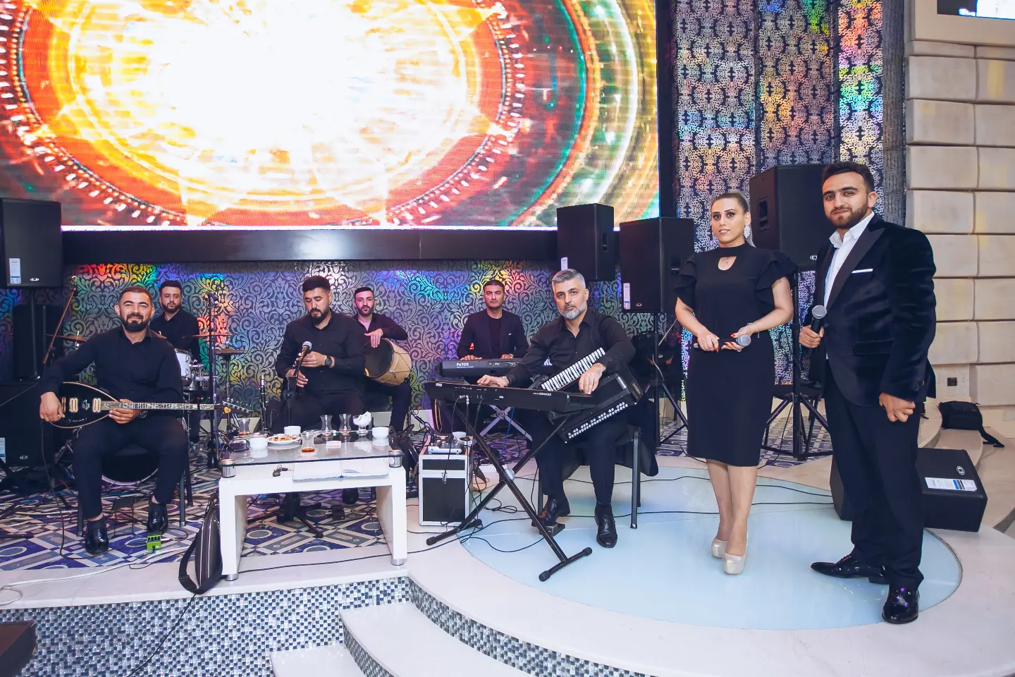 Nişan Məclisləri Üçün Aparıcı və Musiqi Xidməti