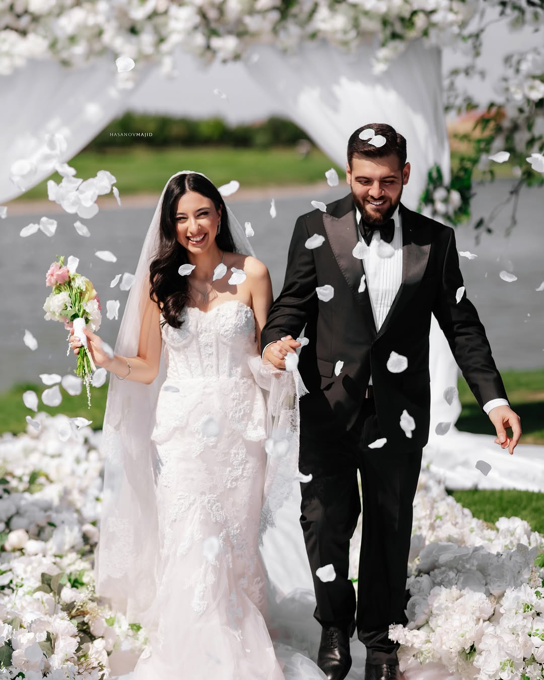 Nikah və Nişan Mərasimləri üçün Gəlinliklər