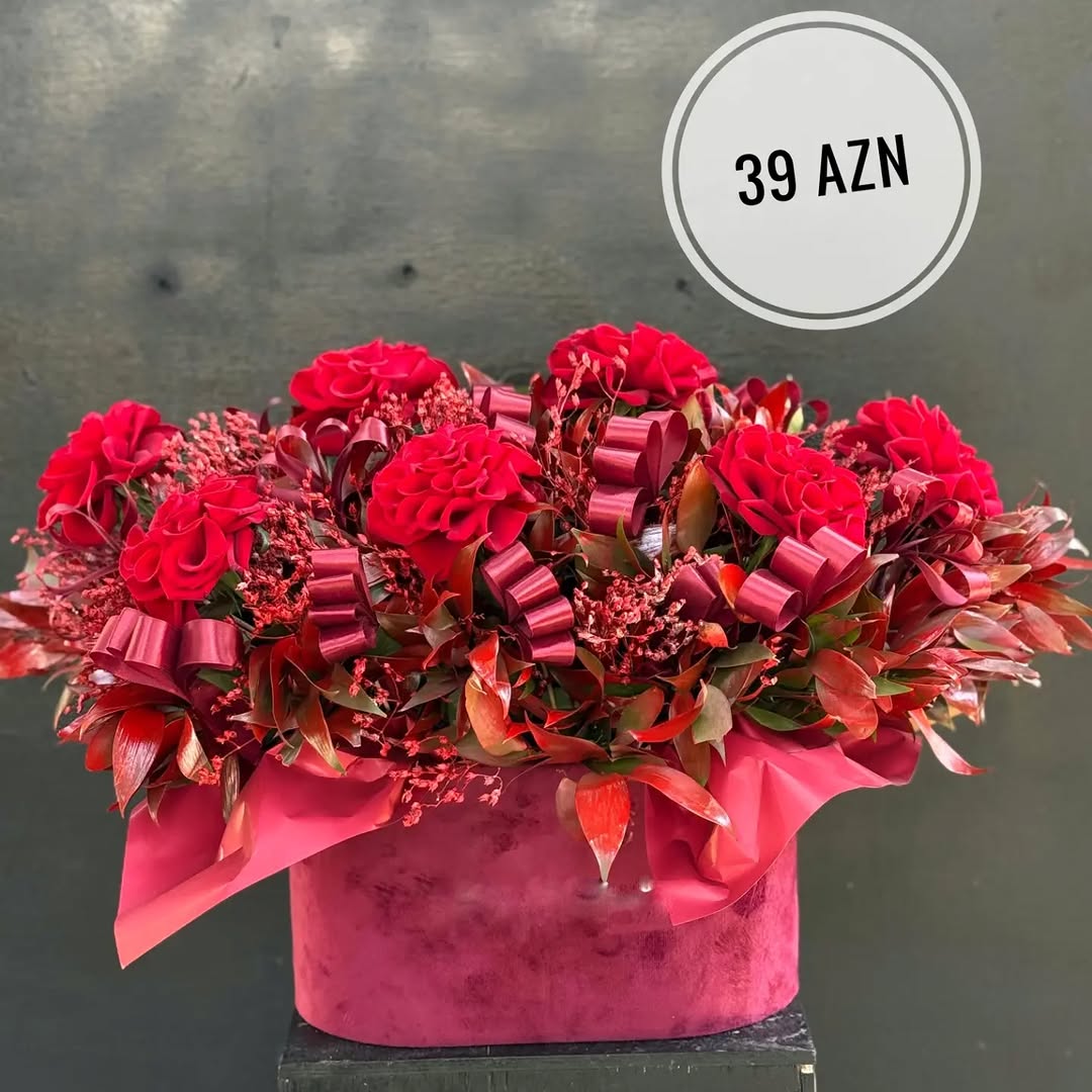 Hər Növ Canlı Gül Buketləri