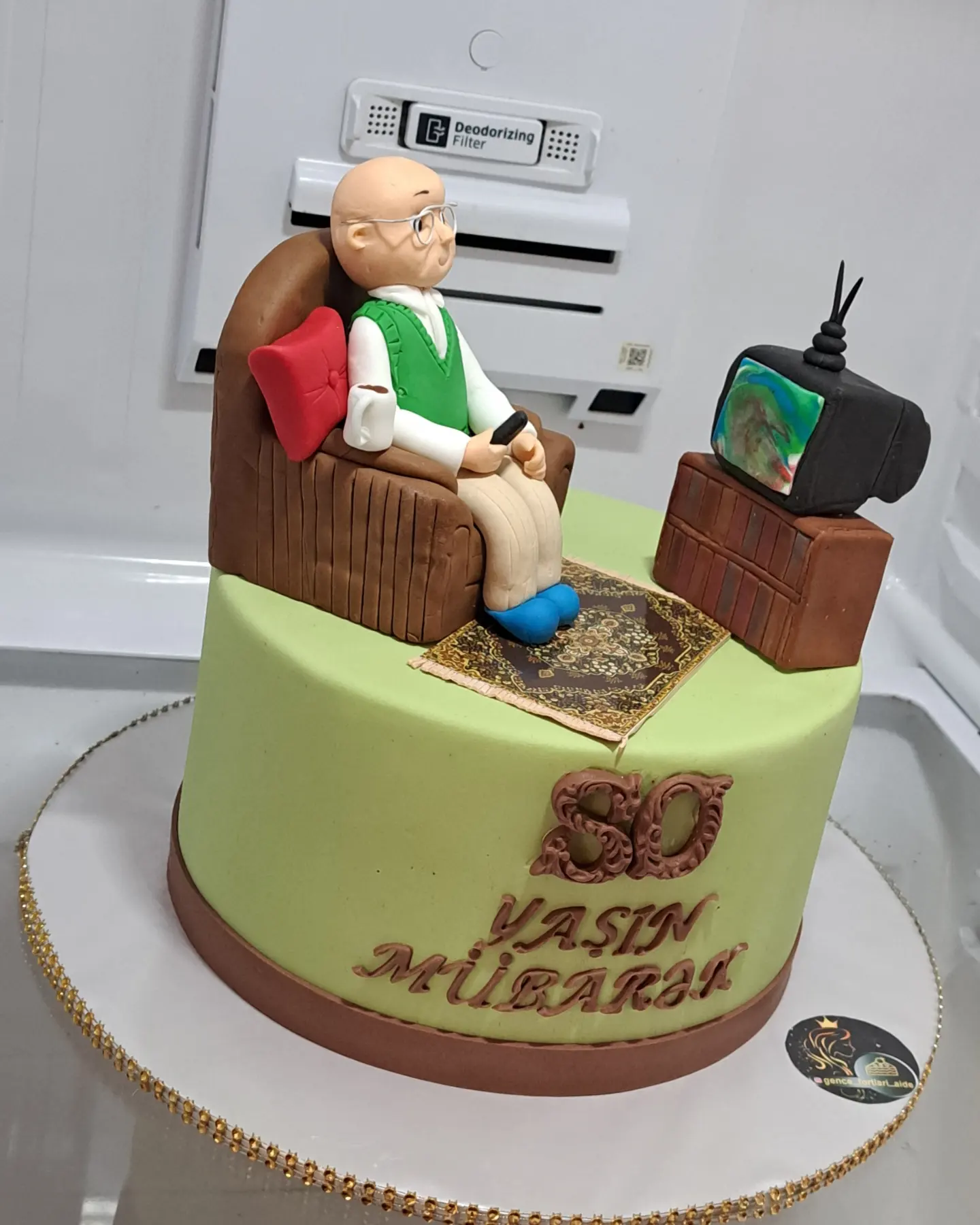 Yubiley və Böyüklər üçün Tortlar