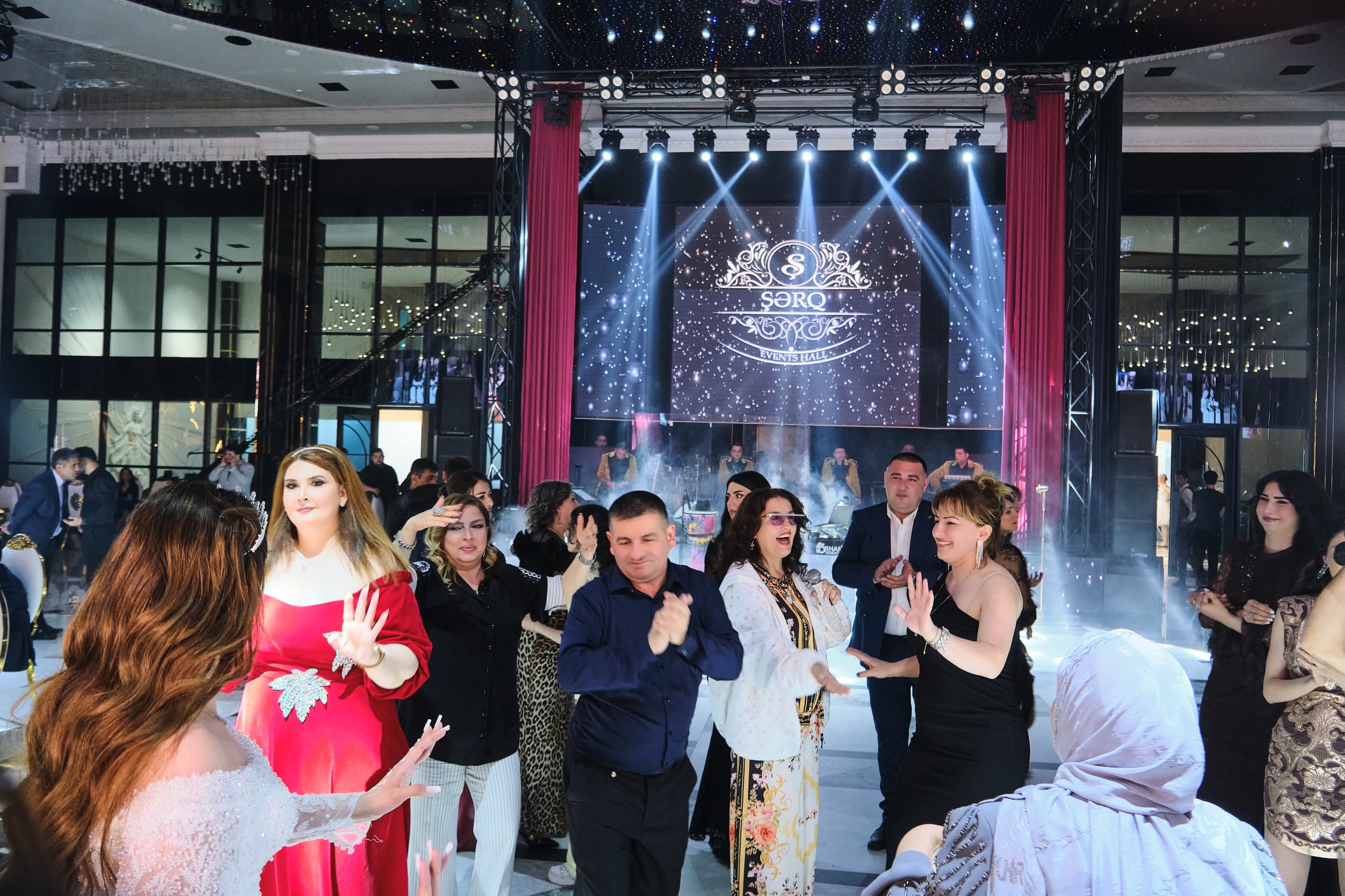 Şərq Saray Hall