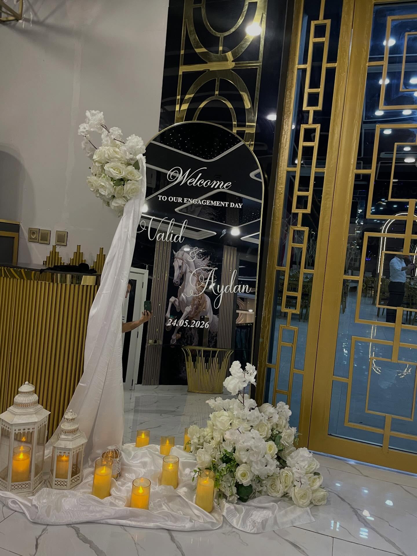 Məkan və Salon Açılış Dekorasiyası