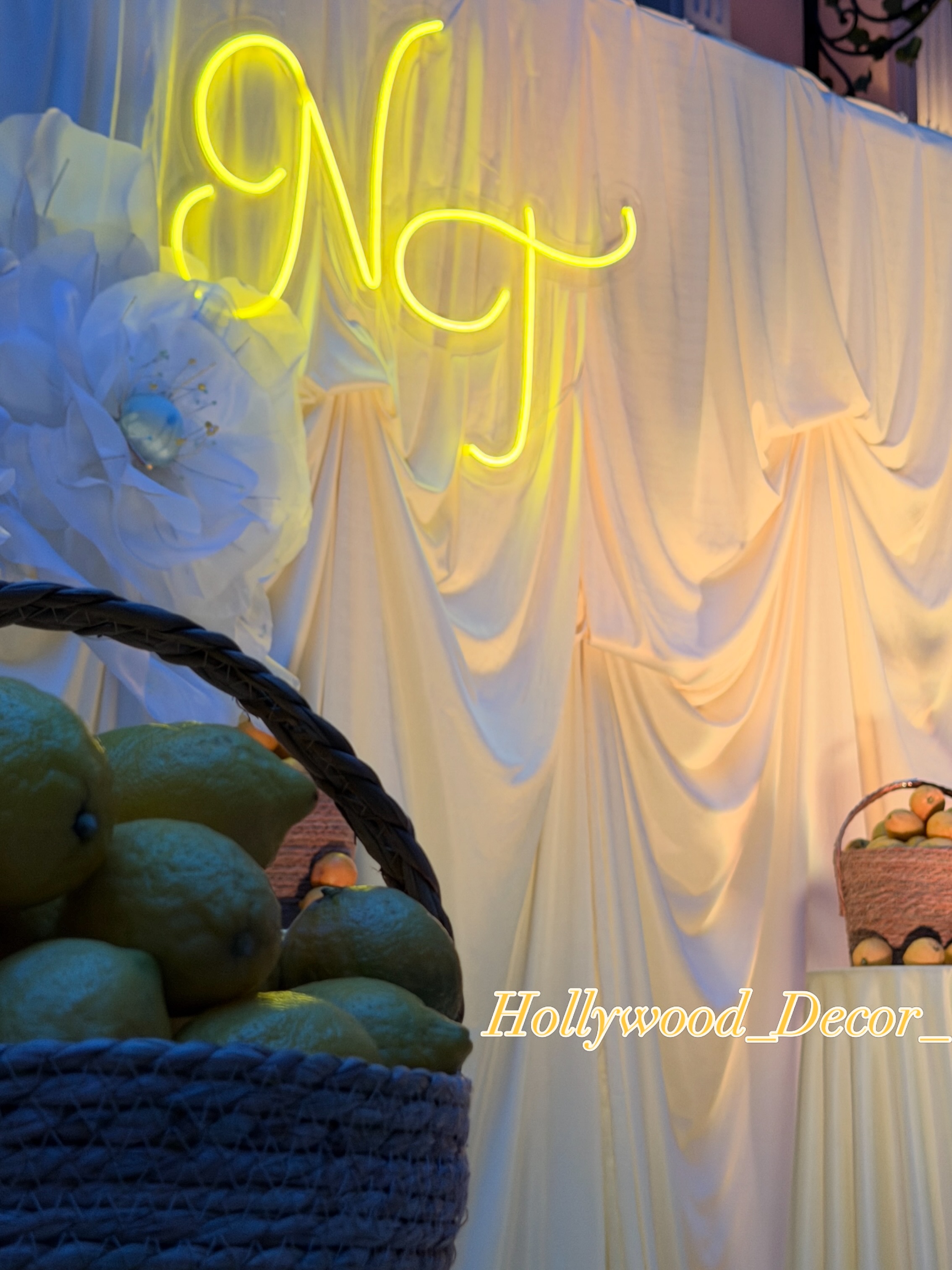 Hollywood Decor Studio