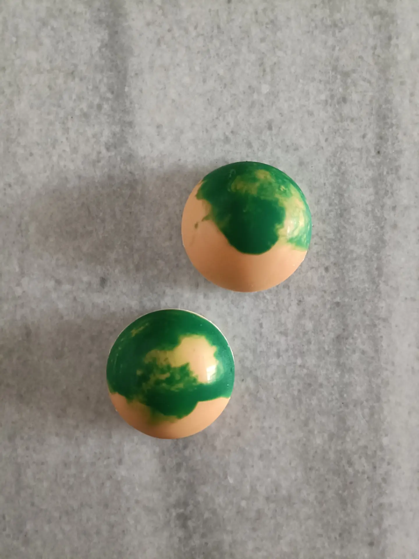 Karamel İçlikli Xırtıldayan Bonbon Şokoladlar