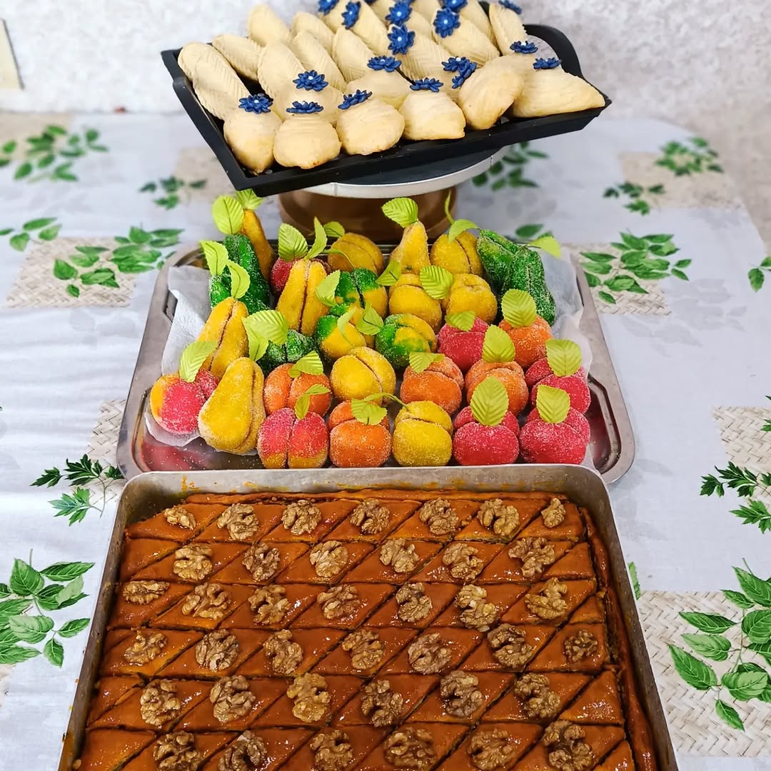 Xonça Şirniyyatları və Xonçalıq Dəstlər