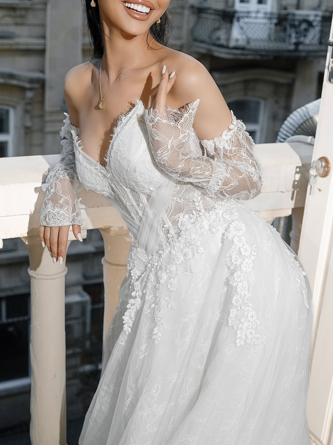 Nikah və Fotosessiya üçün Qısa Gəlinliklər
