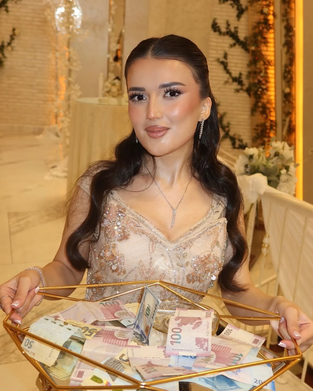 Həri Stəkanlarının Bəzədilməsi və Kirayəsi