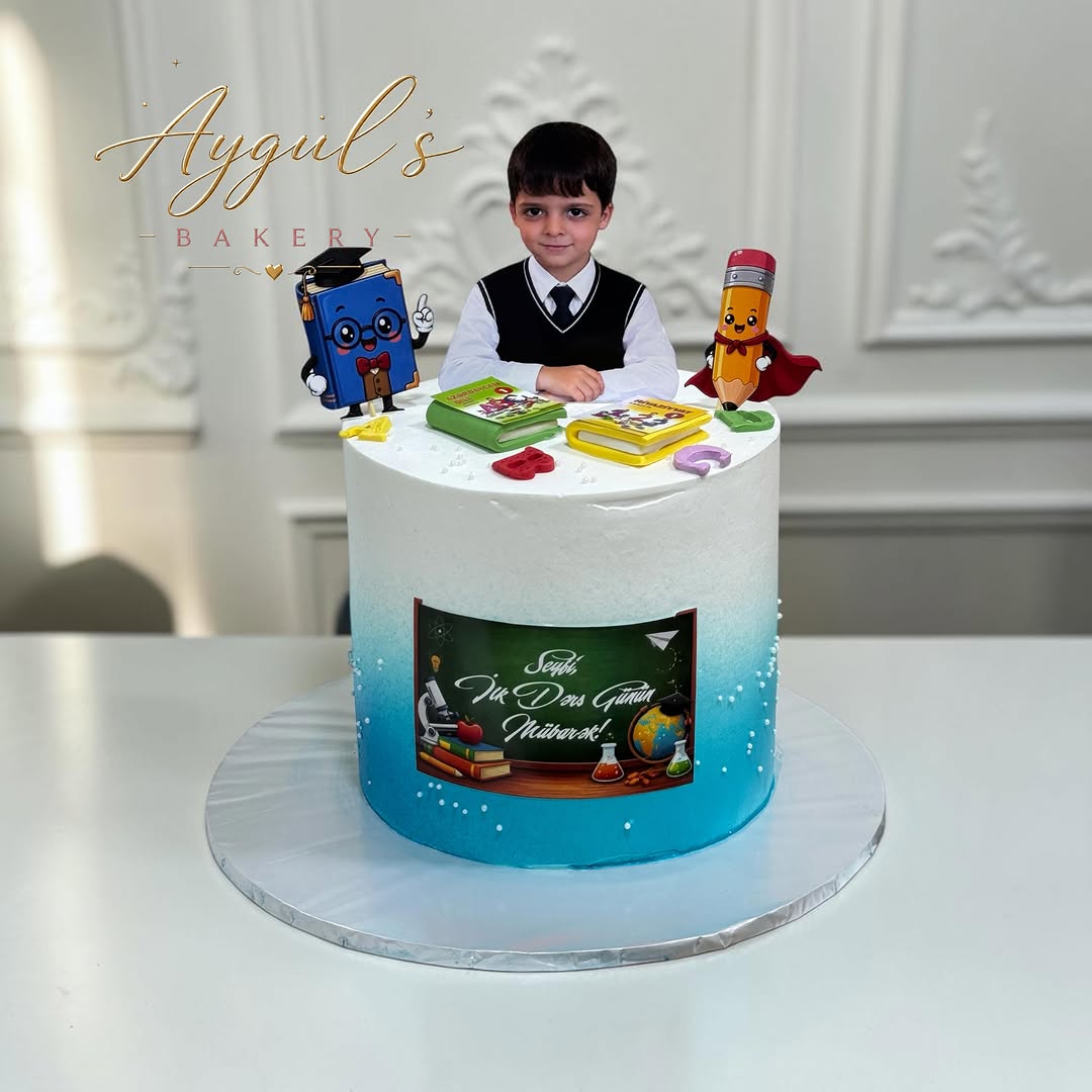 Məktəb və Məzuniyyət Tortları