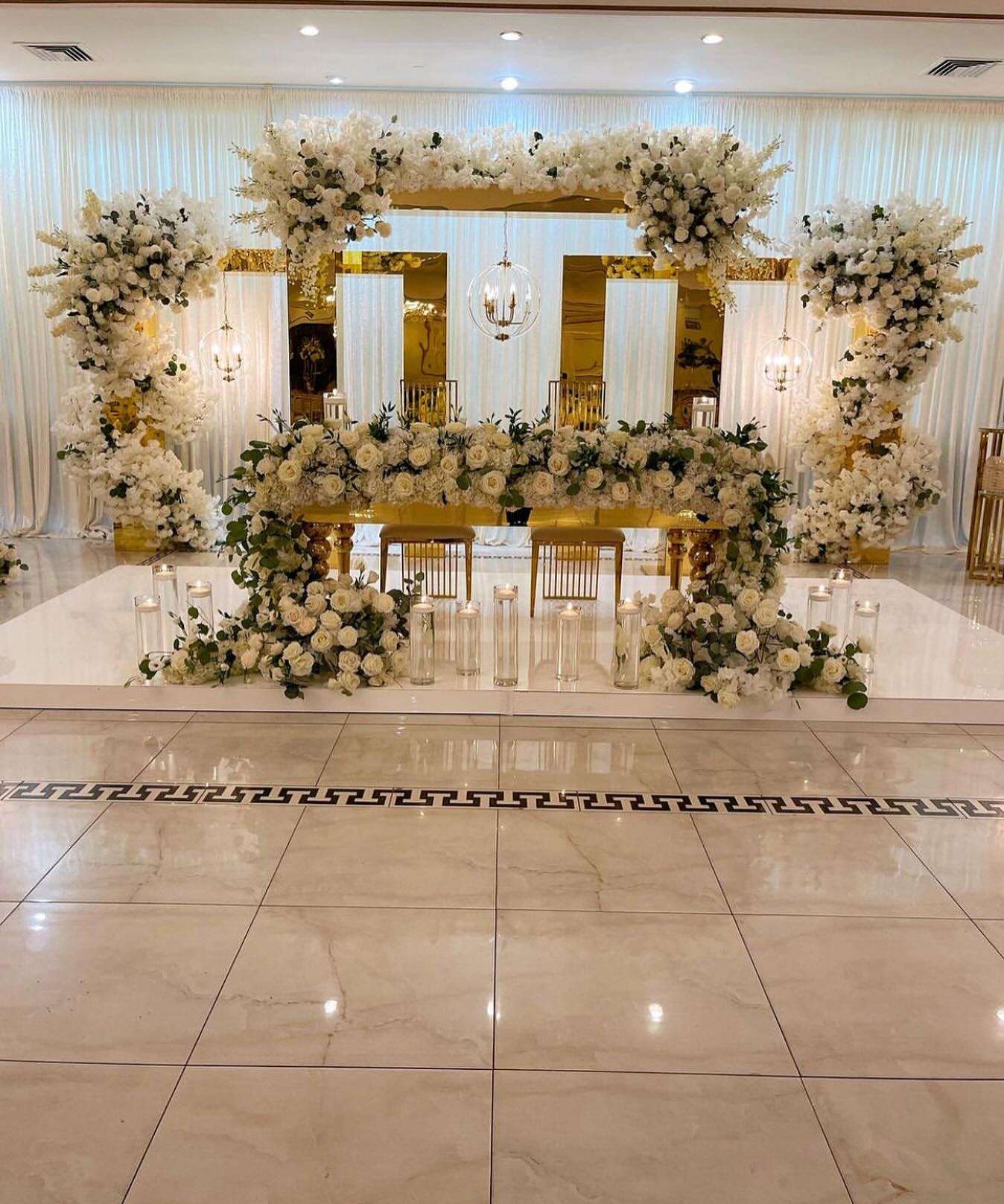 Ev Şəraitində Tədbir və Nikah Dekorasiyası