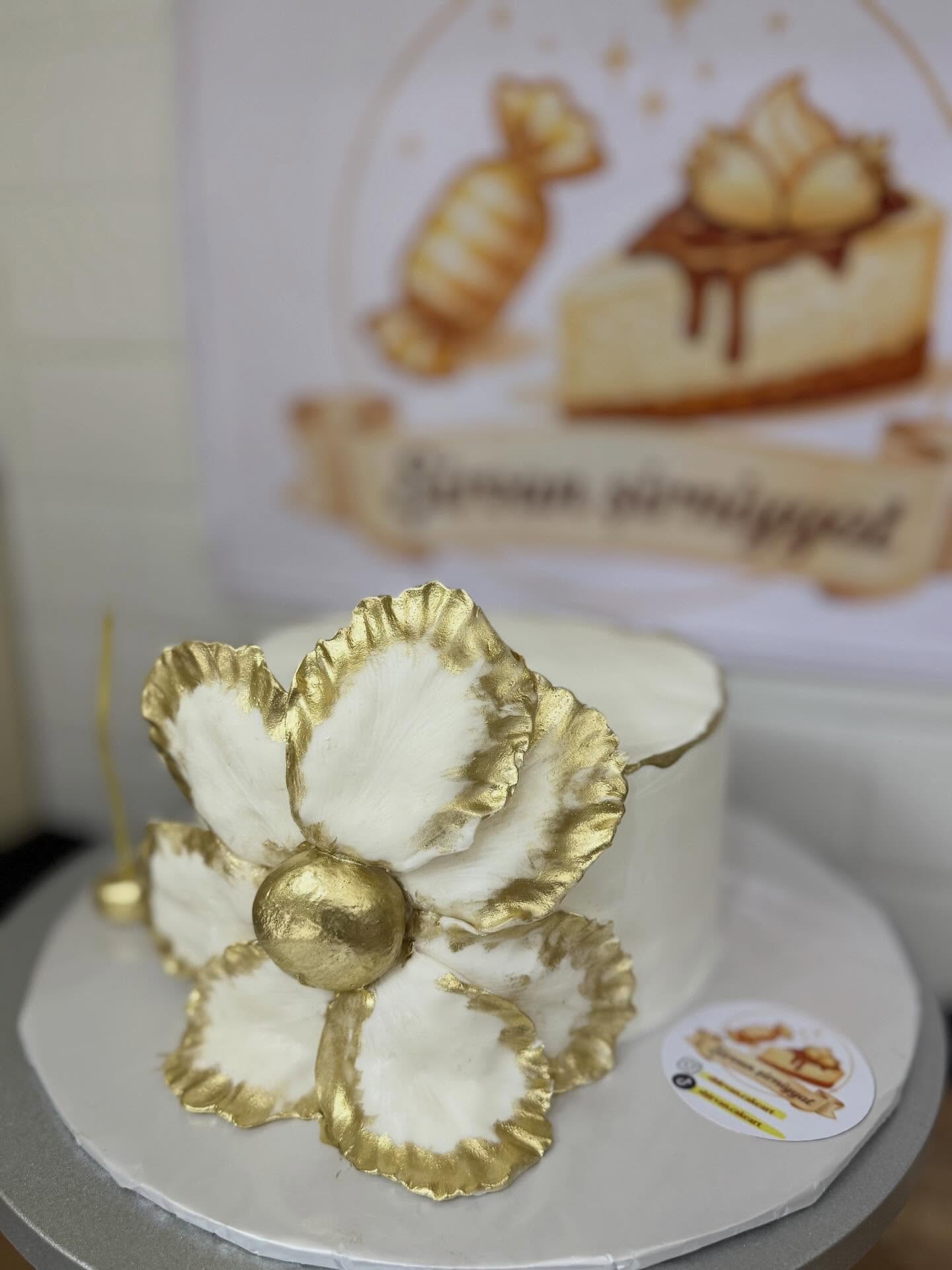 Toy və Nişan Tortları