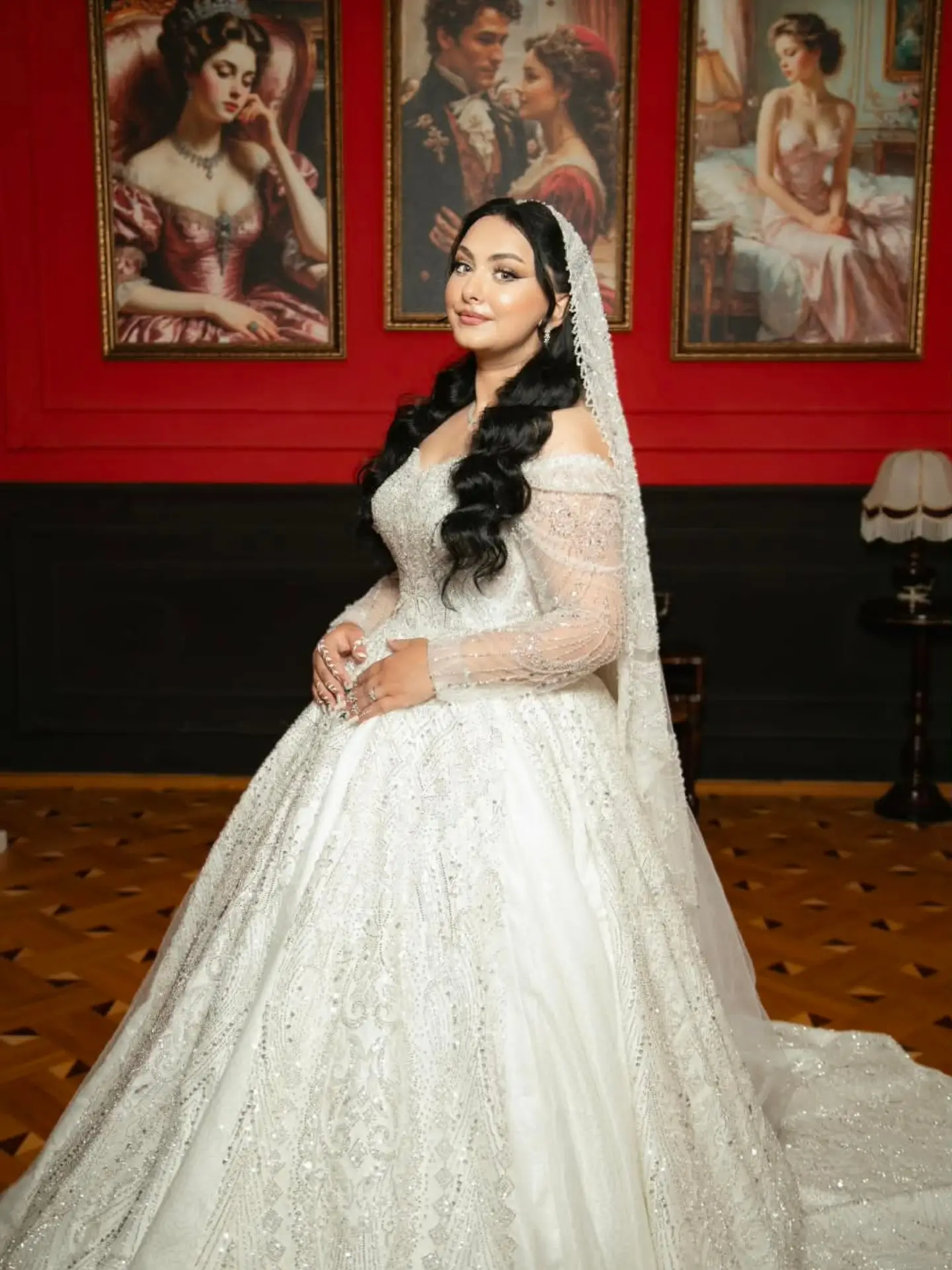 Qabarıq Model Gəlinliklər