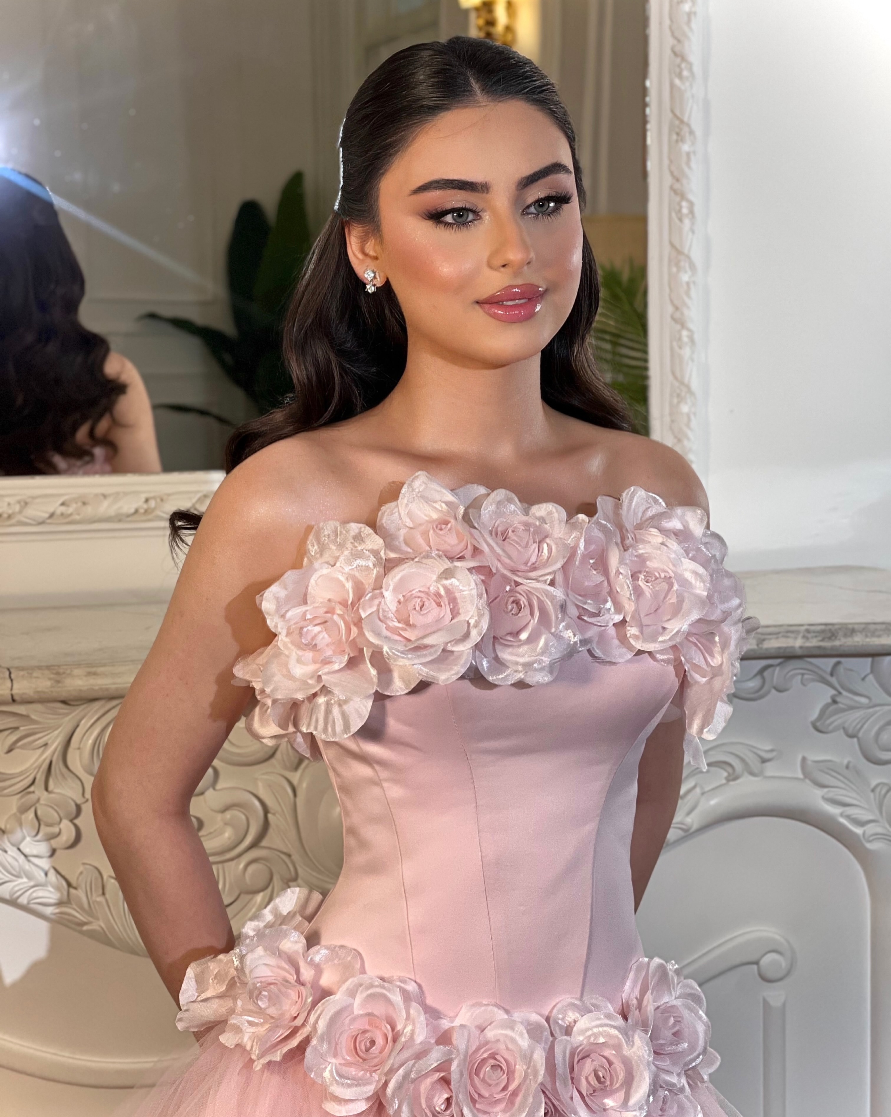 Ziyafət və Qala Gecələri Üçün Lüks Libaslar