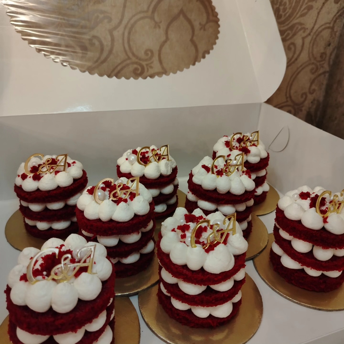 Kapkeyklər və Hədiyyəlik Desertlər