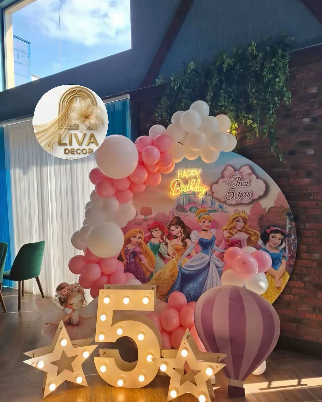 Toy Dekoru və Zərif Fotozonalar