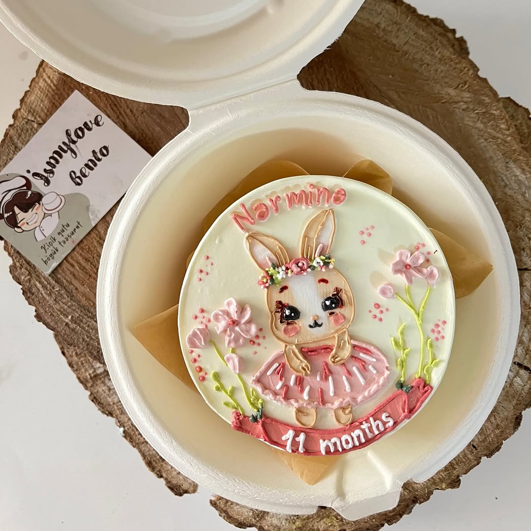 Körpələrin Hər Ayı üçün Xüsusi Bento Tortlar