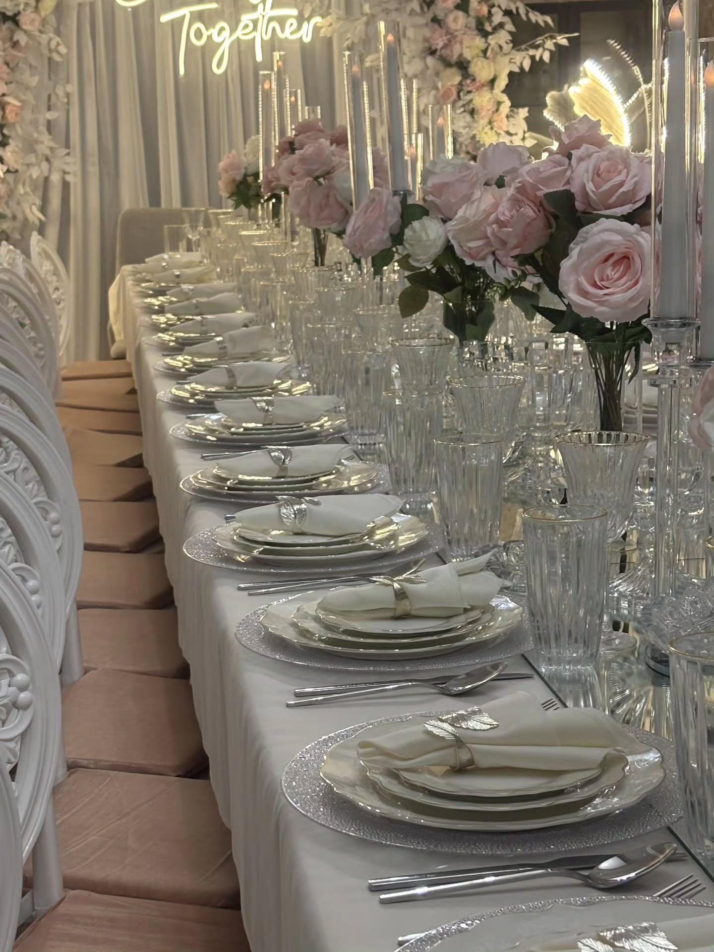 Esim Decor Luxury