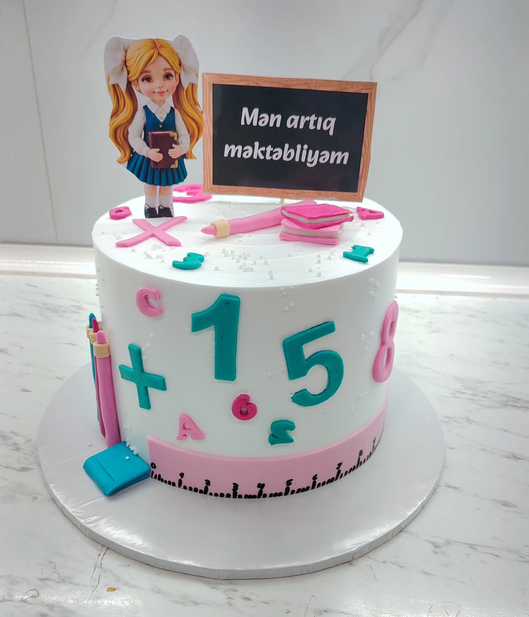 Ad Günü və Trend Tortlar