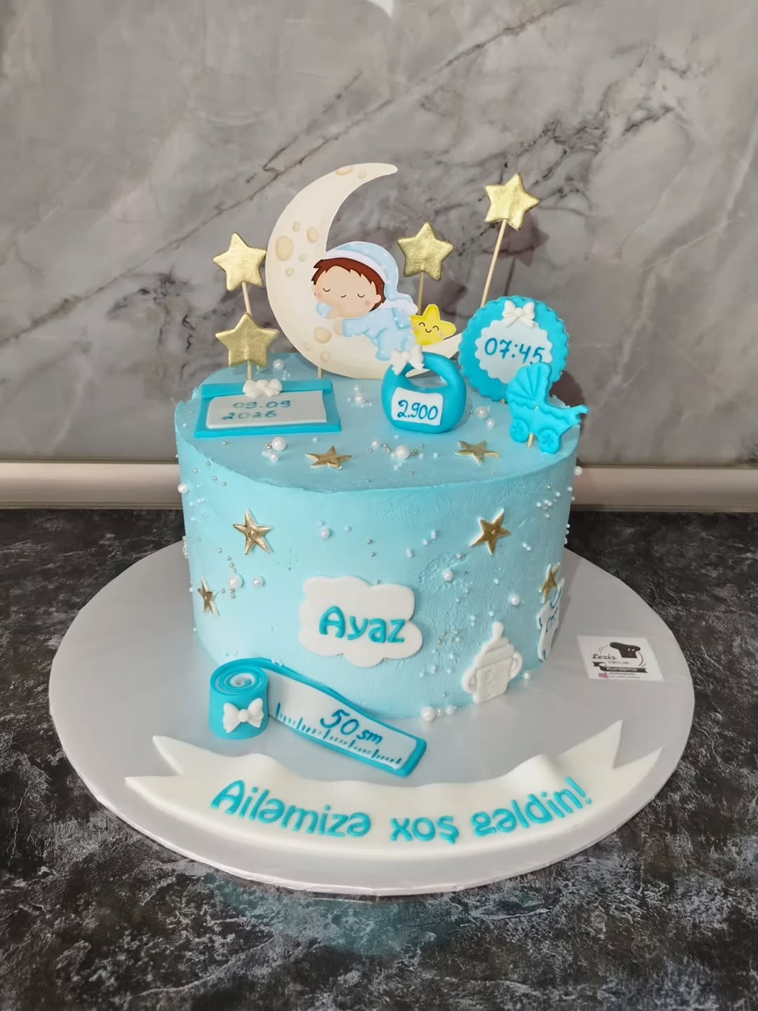 Uşaq və 1 Yaş Tortları