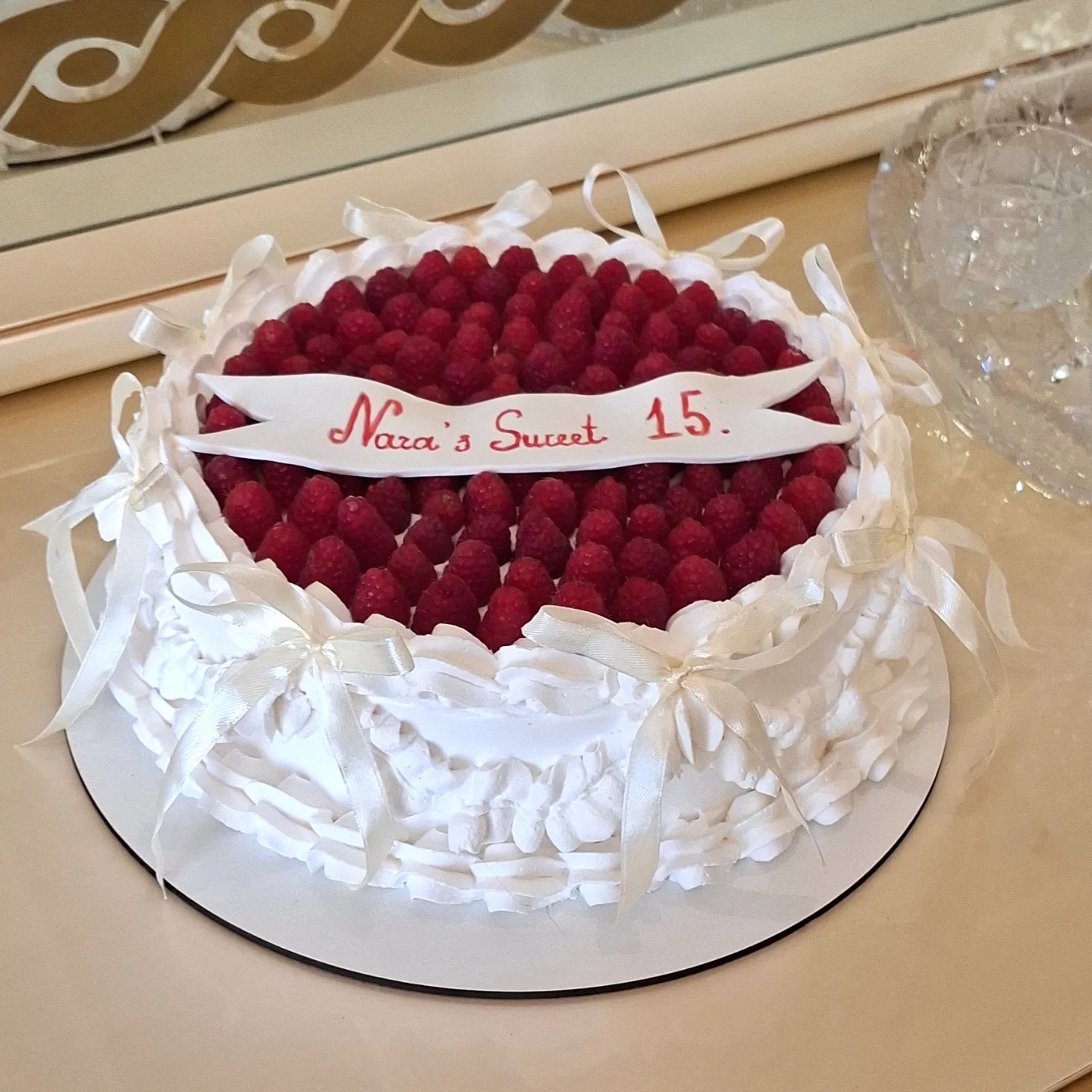 Çiyələkli və Meyvəli Muss Tortlar