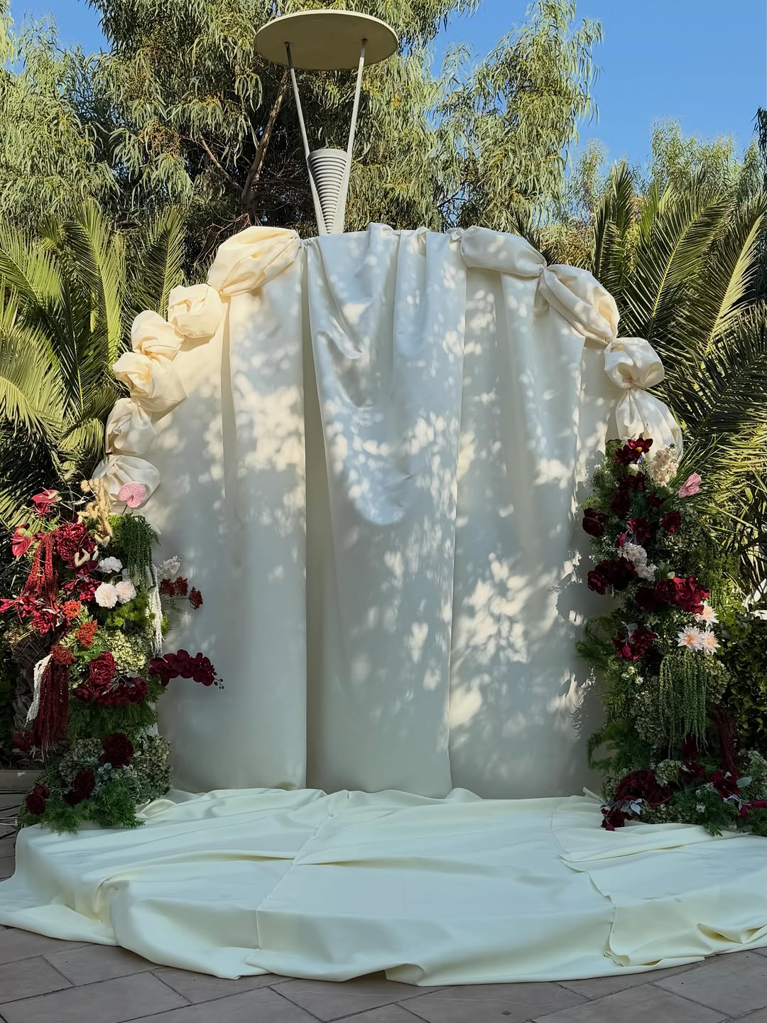Təbii Gül Kompozisiyaları və Məkan Floristikası