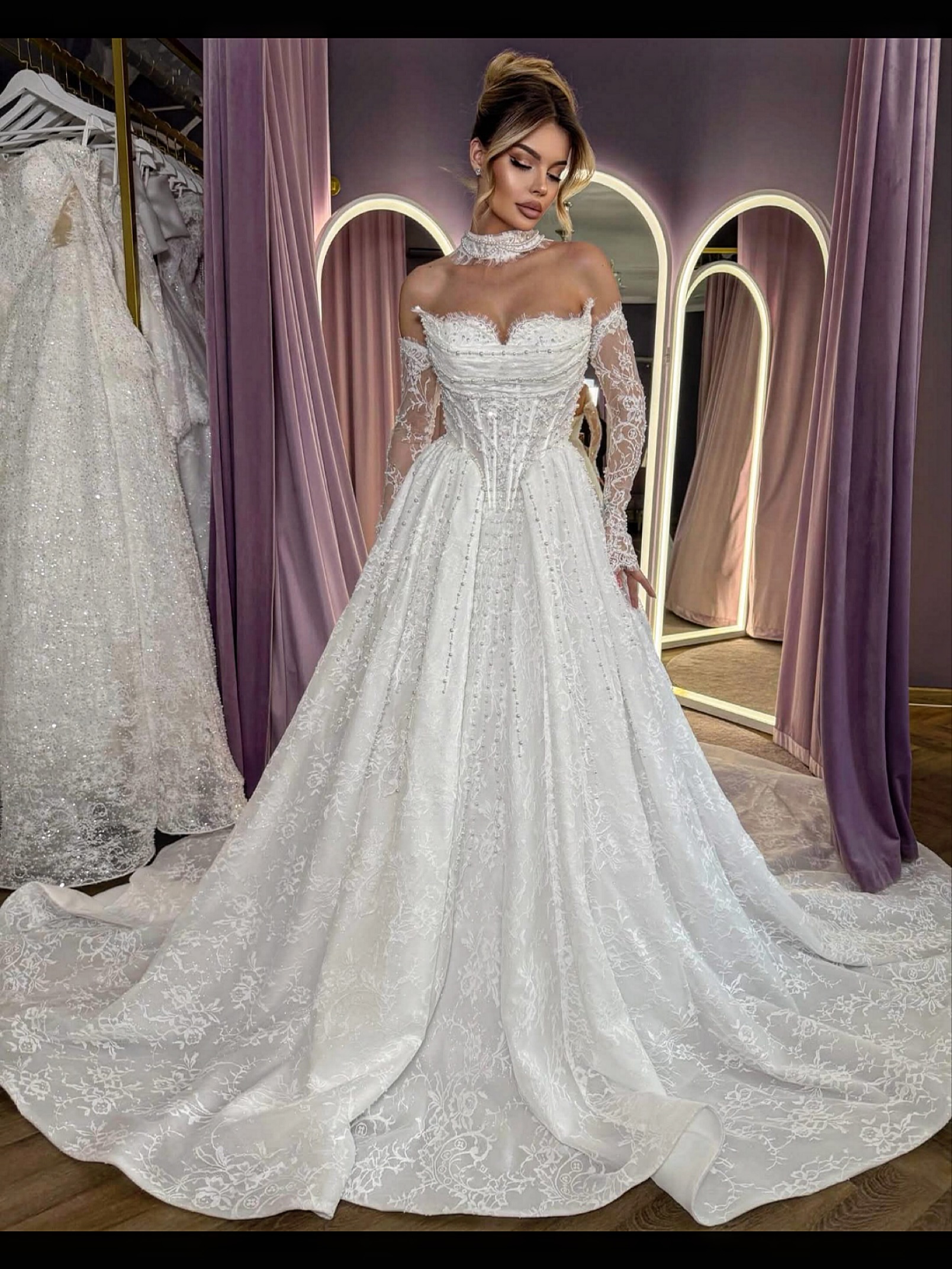 A-Line Siluet Gəlinliklər