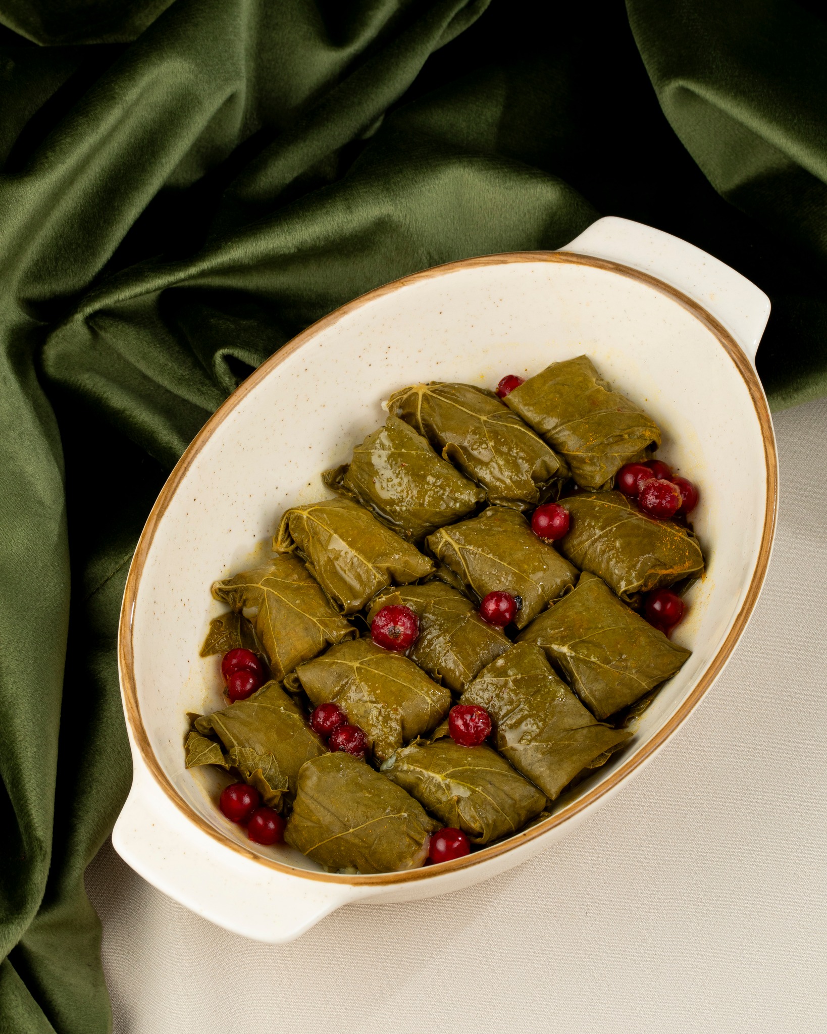 Elma Restaurant - Milli Mətbəx və Kabab Setləri