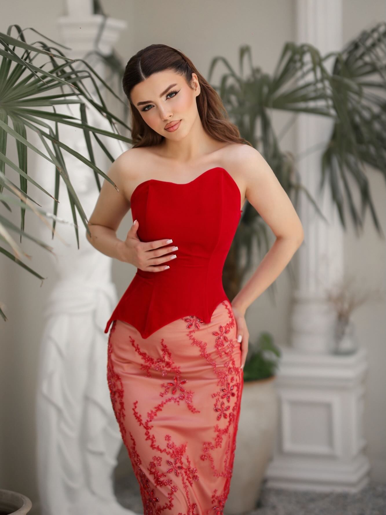 Ziyafət Geyimlərinin Satışı