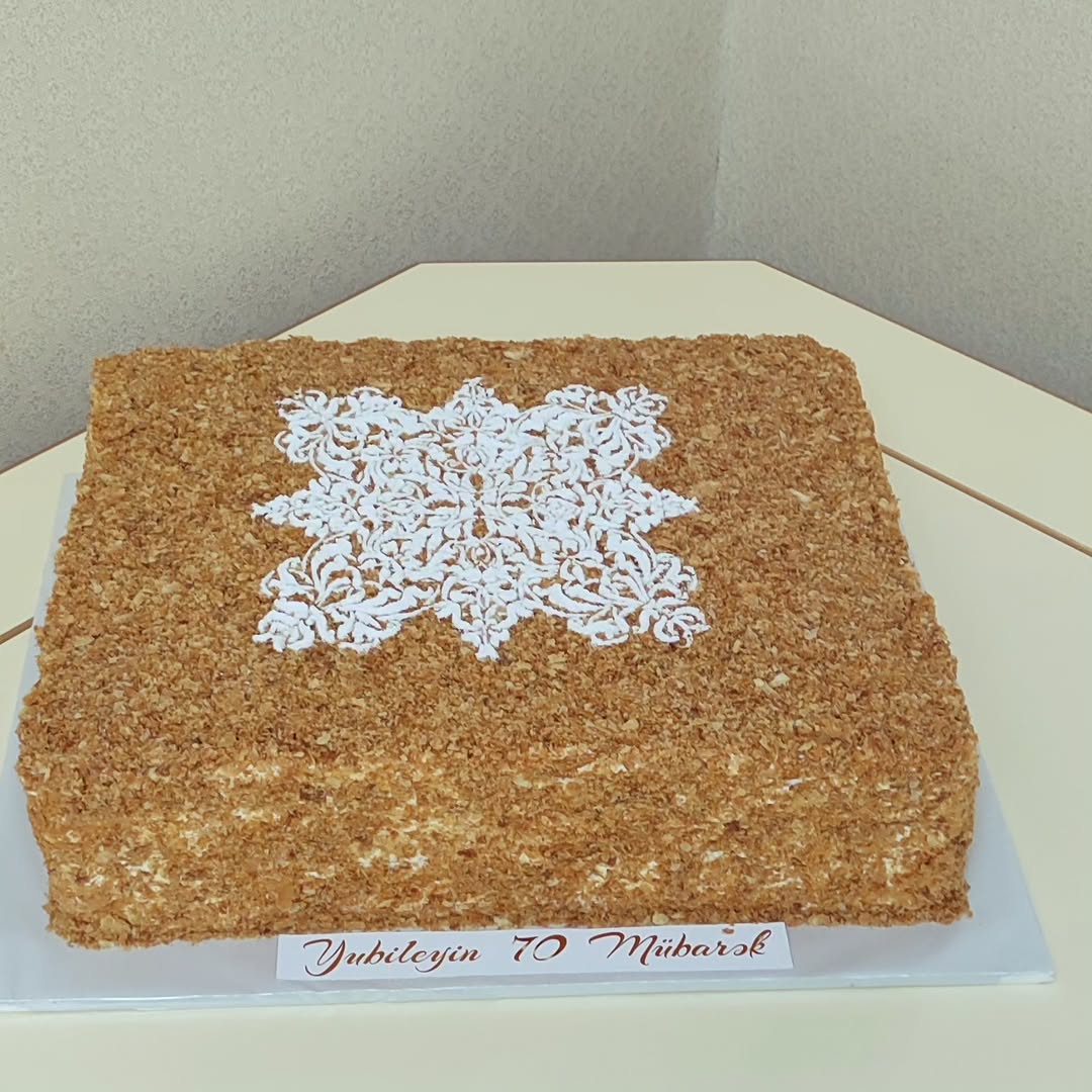 Klassik Ev Tortları (Napoleon, Ballı, Blinçik, Rafaello)