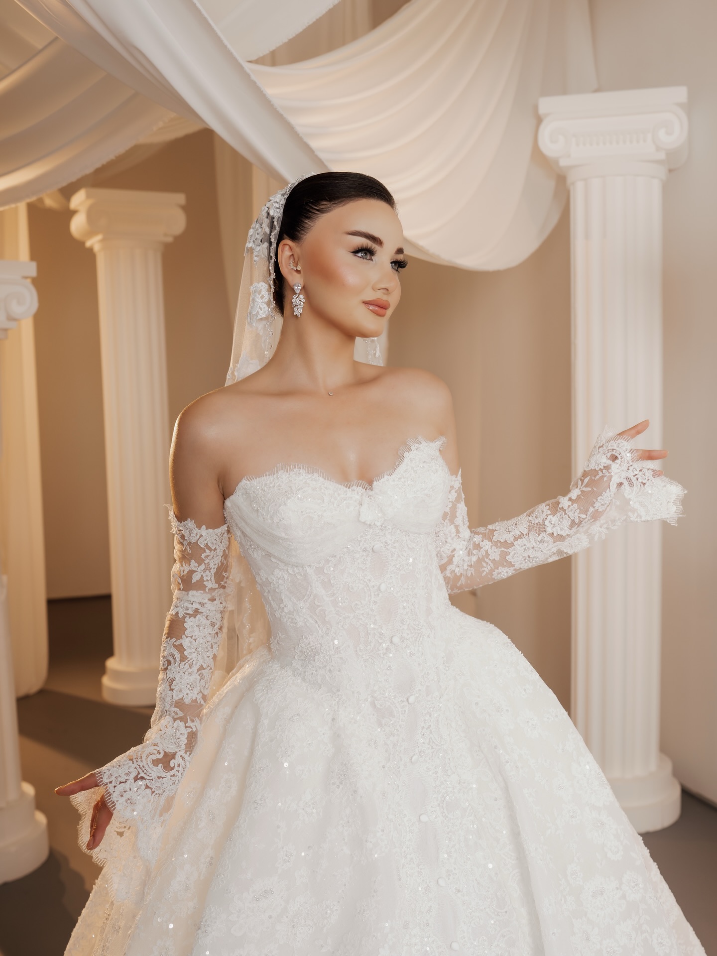 A-Line və Həcmli Kavkaz Gəlinlik