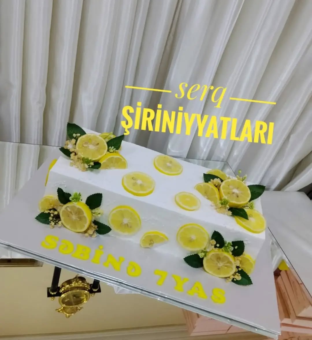 Ad Günü və Xüsusi Gün Tortları