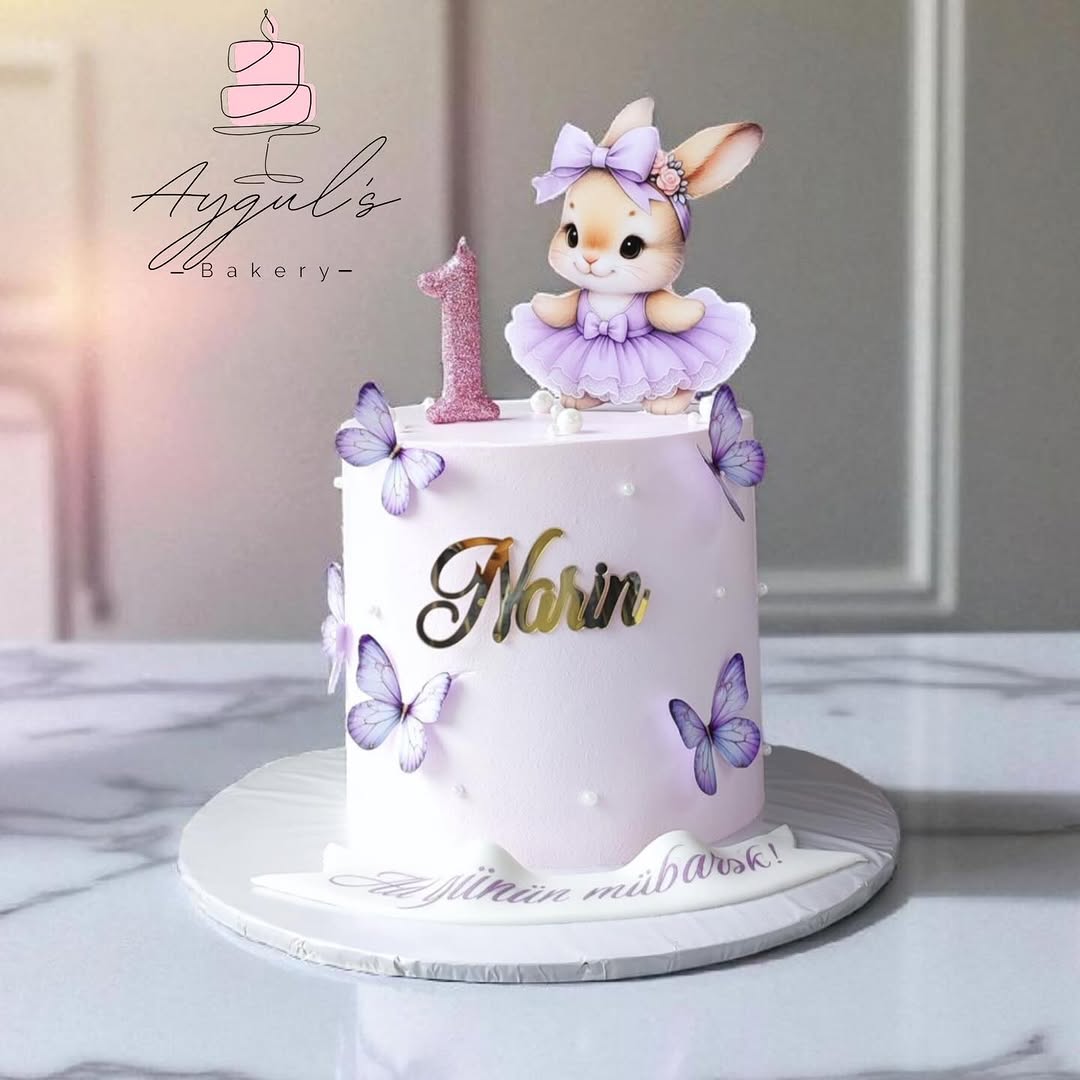 Ad Günü və Xüsusi Gün Tortları