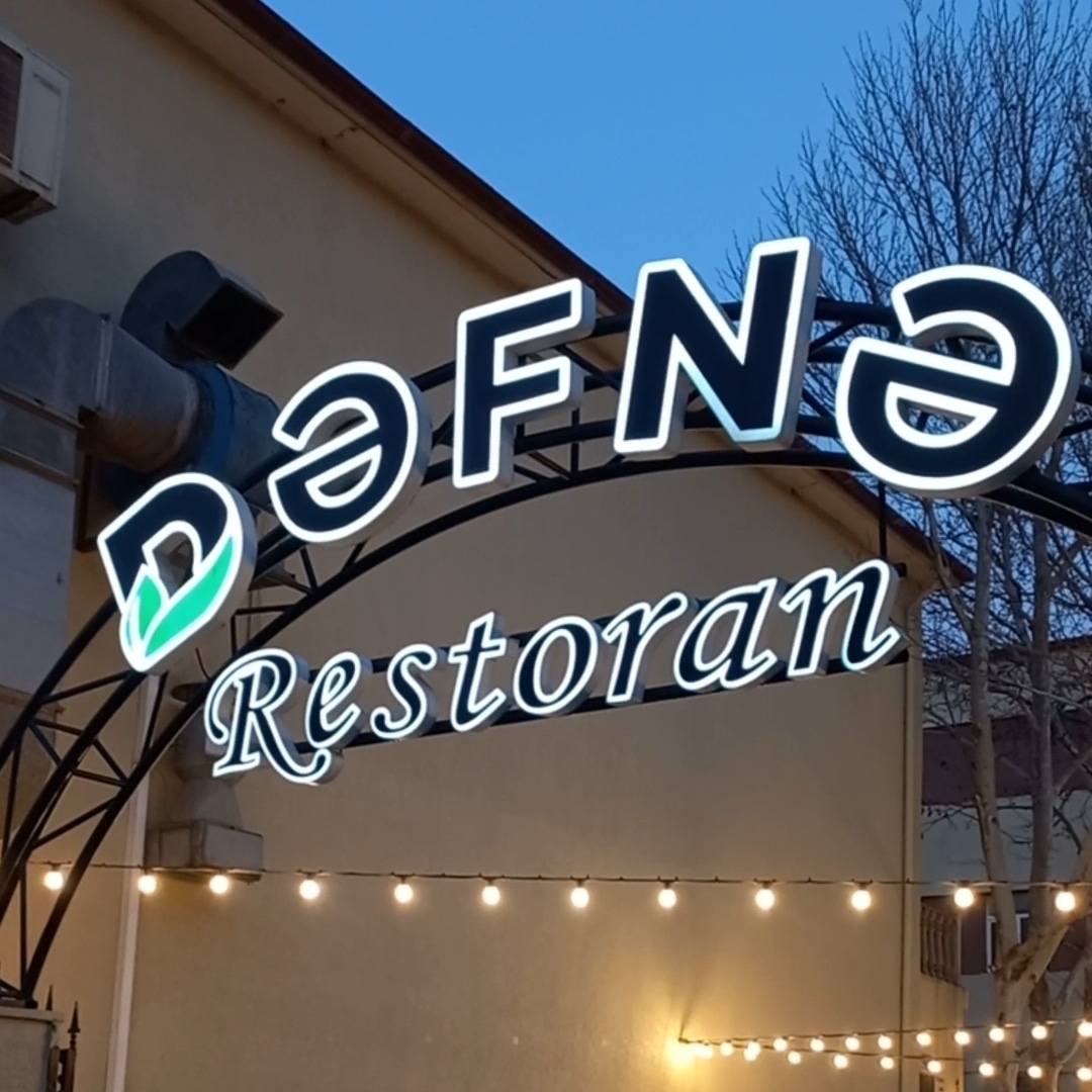 Ailəvi Restoran və Özəl Kabinetlər