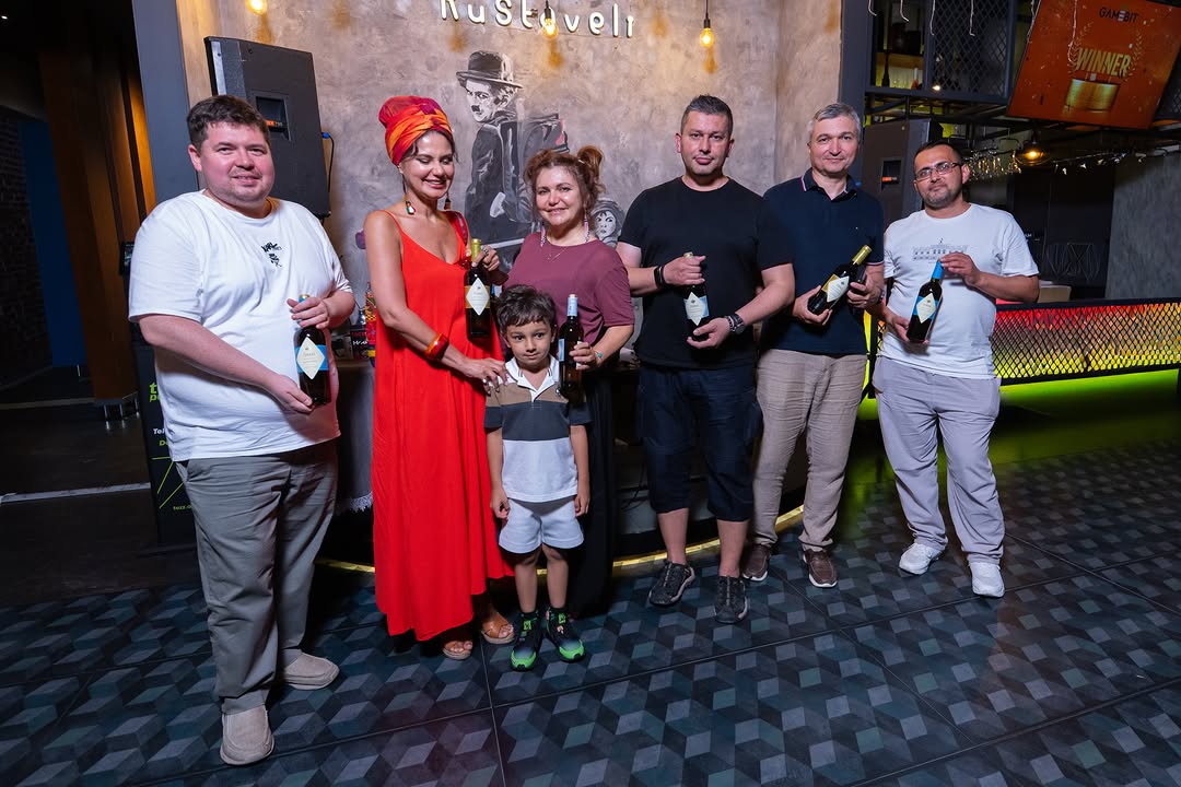 Mövsümi Liqa və Komanda Çempionatları