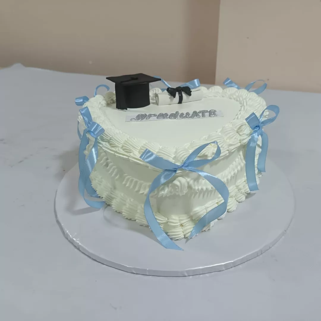 Məzuniyyət və Məktəb Tortları