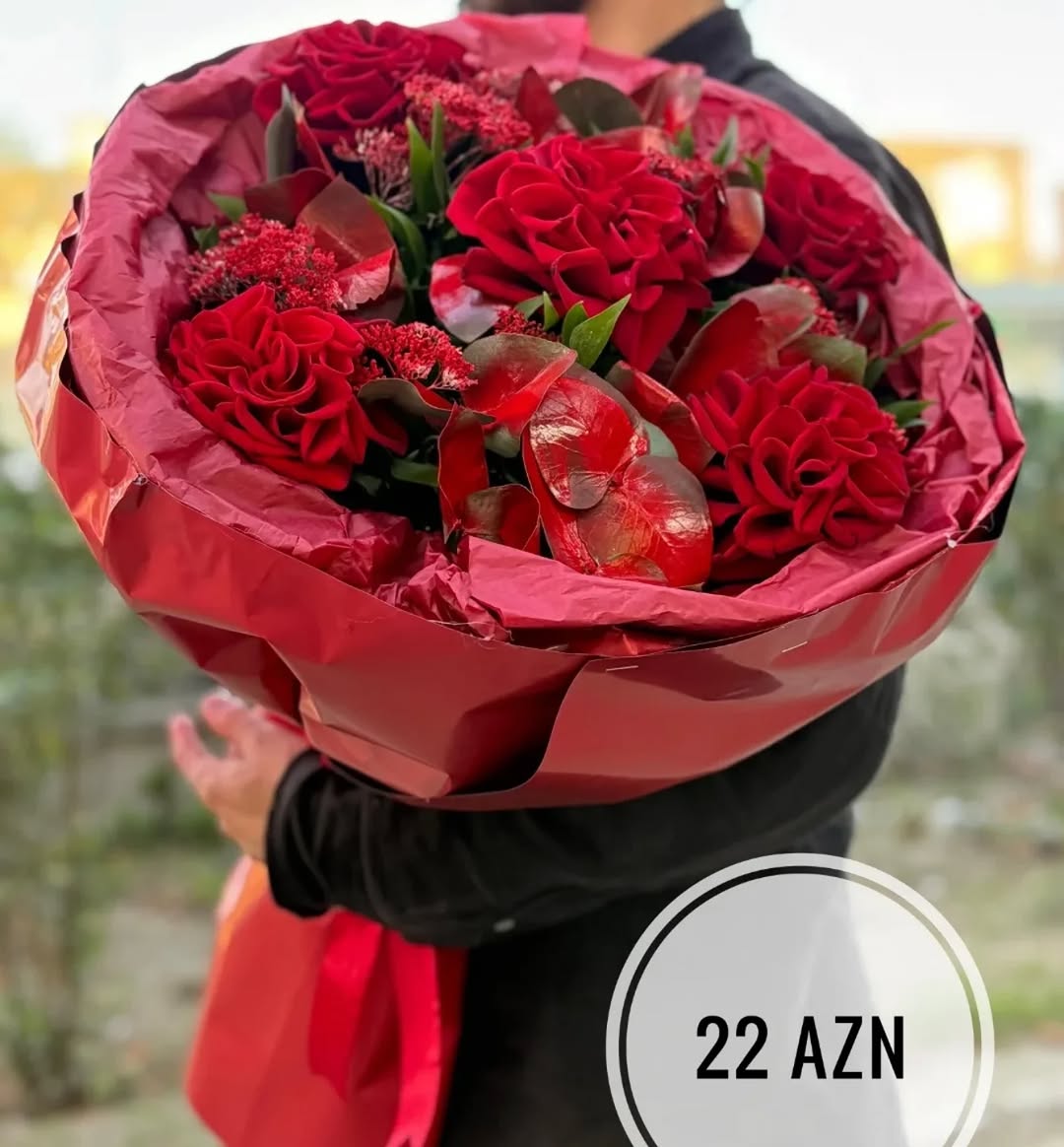 Qızılgül Buketləri və Kompozisiyaları