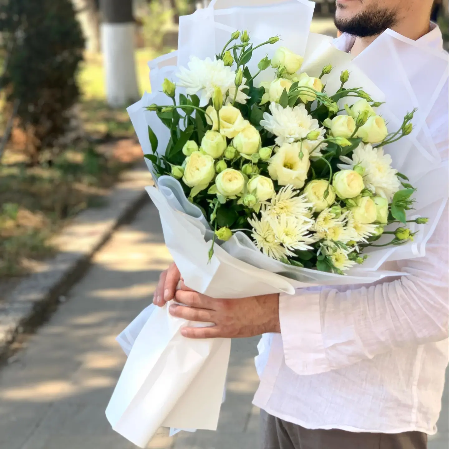 Hər Növ Canlı Gül Buketləri